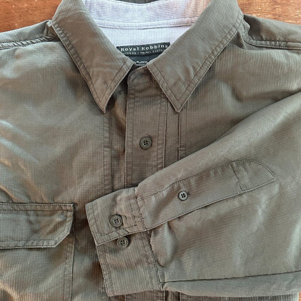 Royal Robbins Vented Button collar Shirt Mens XL Green Outdoor Fishing
